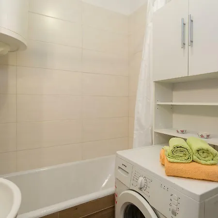 Lory's Place Apartament *