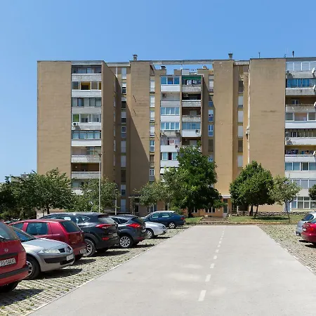 Lory's Place Pula