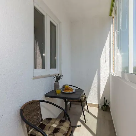 Lory's Place Apartament Pula